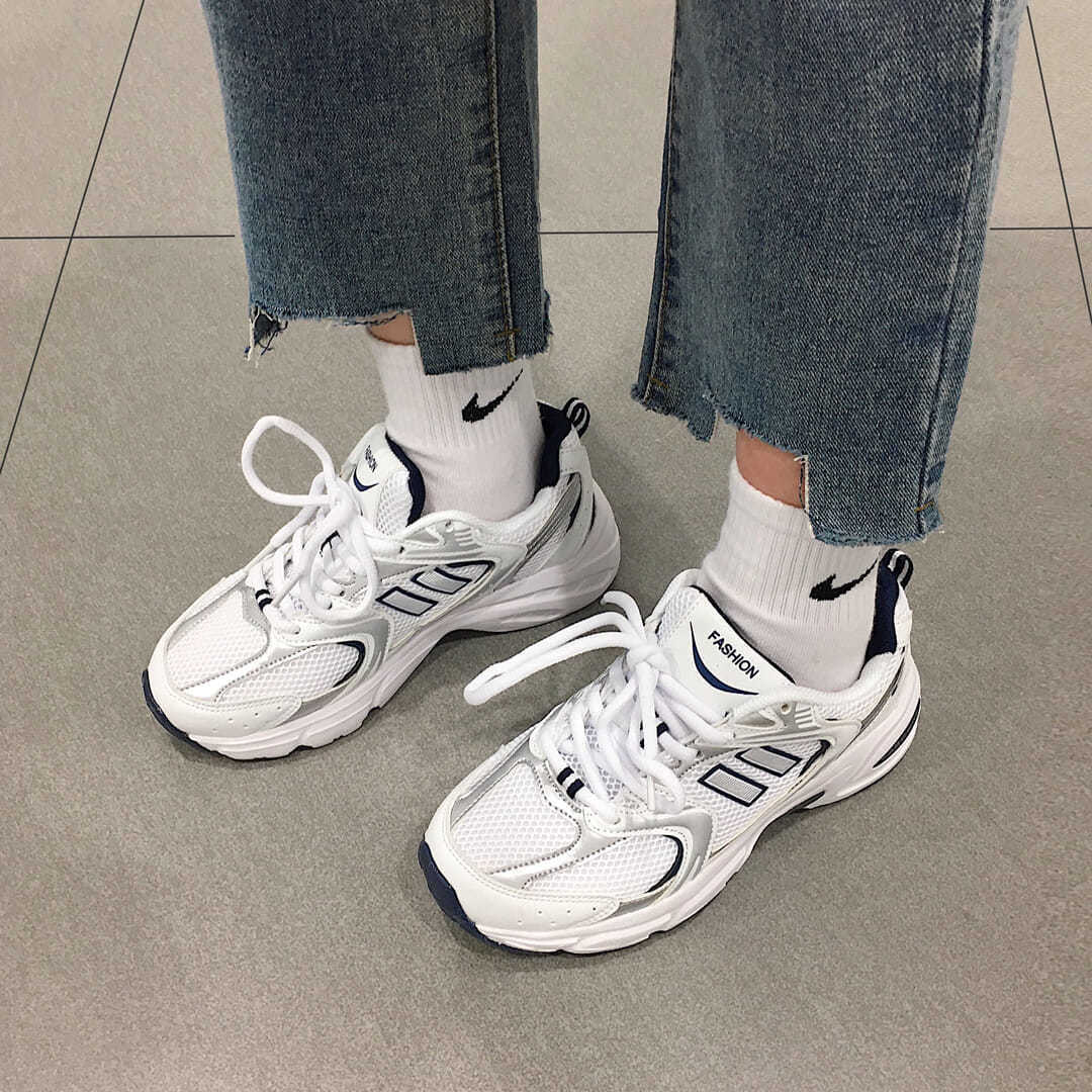 Niulatu Women Breathable PU Leather Sneakers Running Flat Shoes Sport Shoes Breathable Casual Shoes Women Chaussure Femme Sapatos DJSE