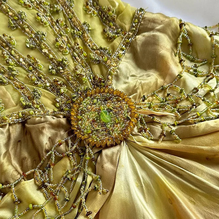 Niulatu Gold Spaghetti Strap Silk Sheath Prom Dresses Beaded Evening Gowns with Scarf HZ1026