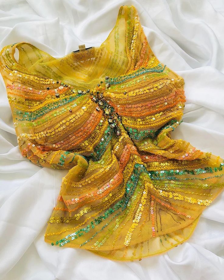 Niulatu Yellow Two-piece Long Prom Dresses Tulle Birthday Dress with Sequins HZ1026