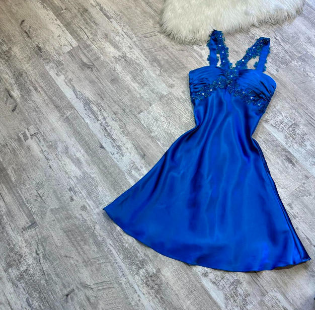 Niulatu A-Line Short Prom Dresses Halter Neck Satin Homecoming Dresses Royal Blue Birthday Dresses HZ1026