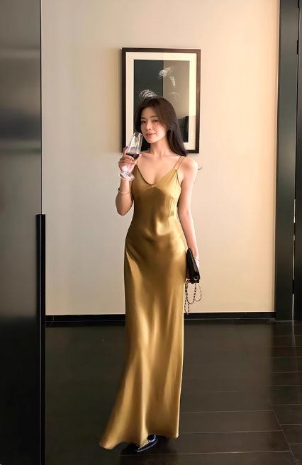 Niulatu Spaghetti Strap Sheath Satin Birthday Dress Yellow Formal Evening Gowns HZ1026