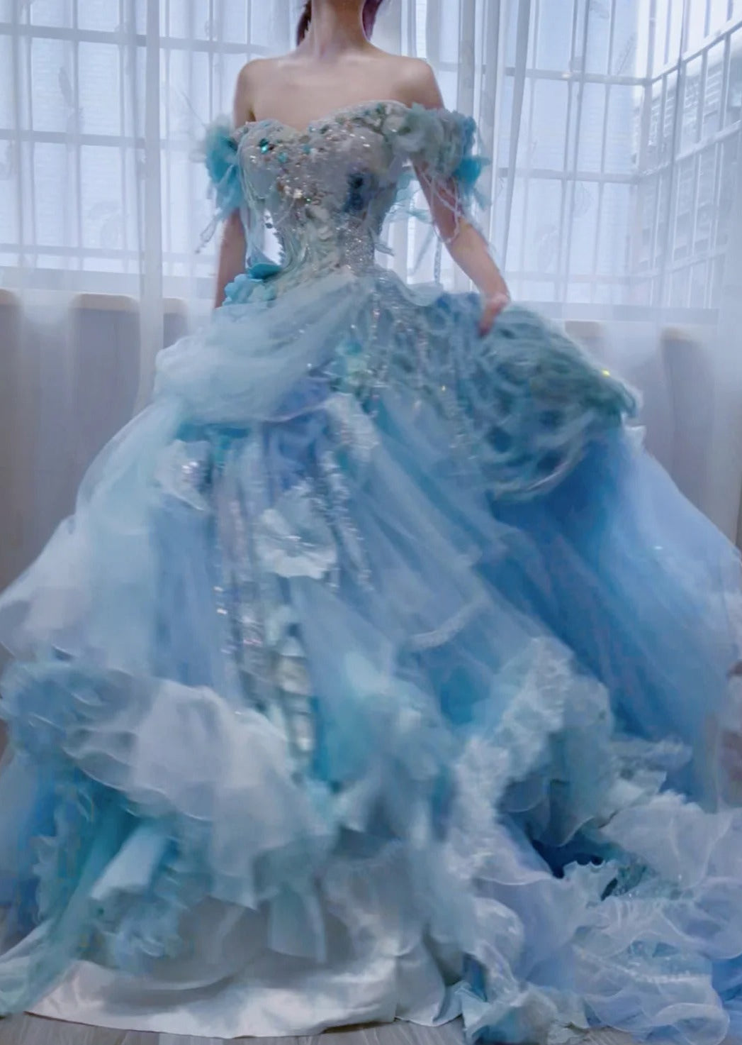 Niulatu Ball Gown Off-the-shoulder Tulle Beaded Long Prom Dresses Blue Birthday Dresses HZ1026