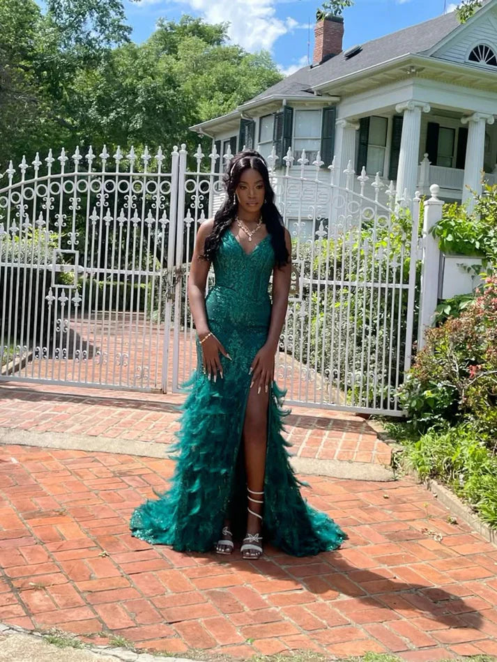 Niulatu Spaghetti Strap Sheath Long Prom Dresses Feather Applique Green Evening Dresses with Slits HZ1026