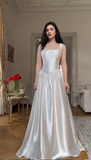 Niulatu Strapless Sheath White Long Prom Dresses Satin Long Birthday Dresses Sleeveless White Evening Dresses HZ1026