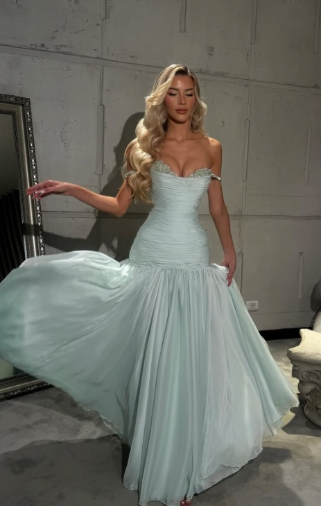 Niulatu Spaghetti Strap A-Line Tiffany Blue Long Prom Dresses Chiffon Sleeveless Formal Dresses Tiffany Blue Evening Dresses HZ1026