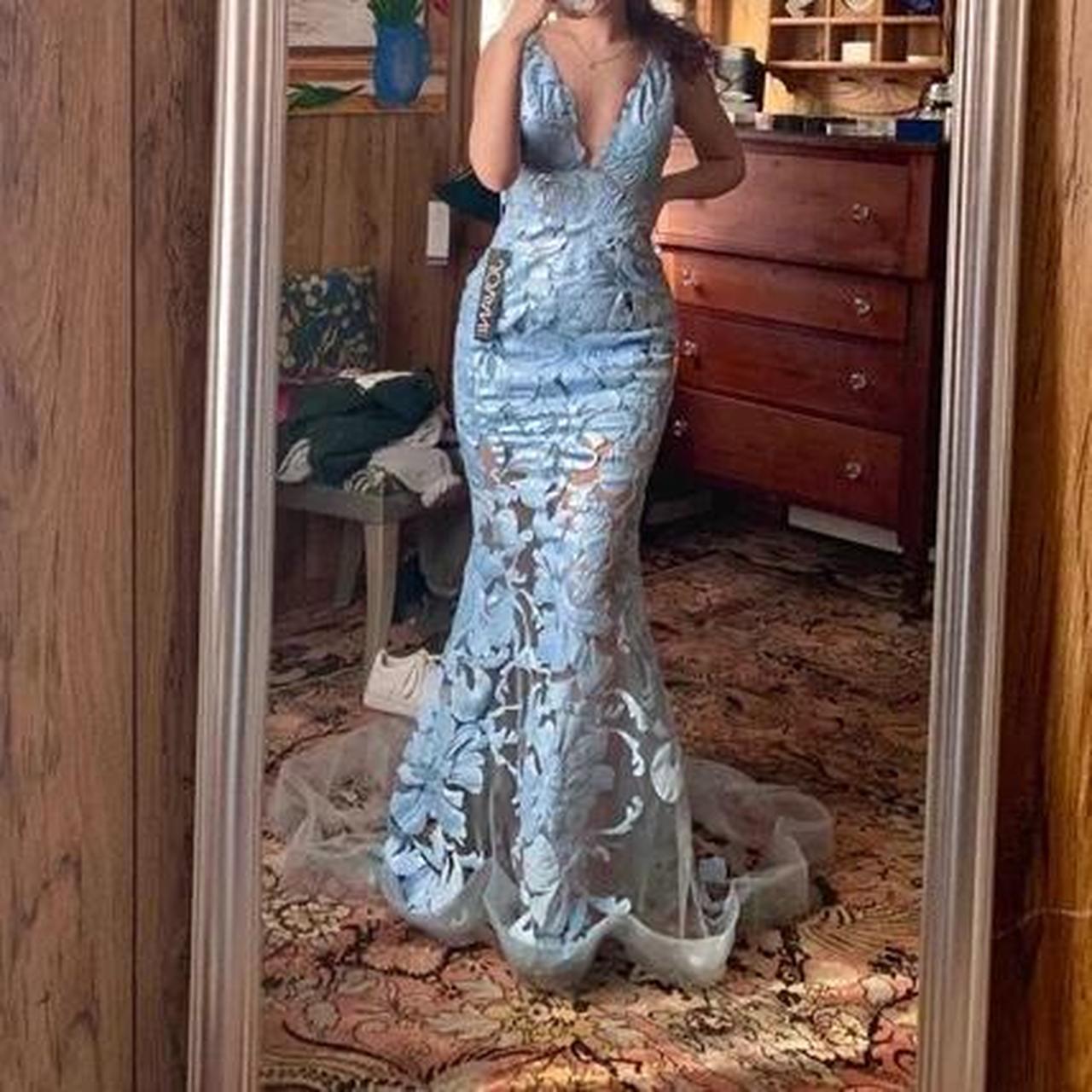 Niulatu V-neck Mermaid Blue Long Prom Dresses Applique Tulle Open Back Formal Dresses Blue Evening Dresses HZ1026