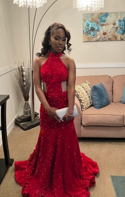 Niulatu Halter Mermaid Long Prom Dresses Velvet Sequin Burgundy Evening Dresses HZ1026