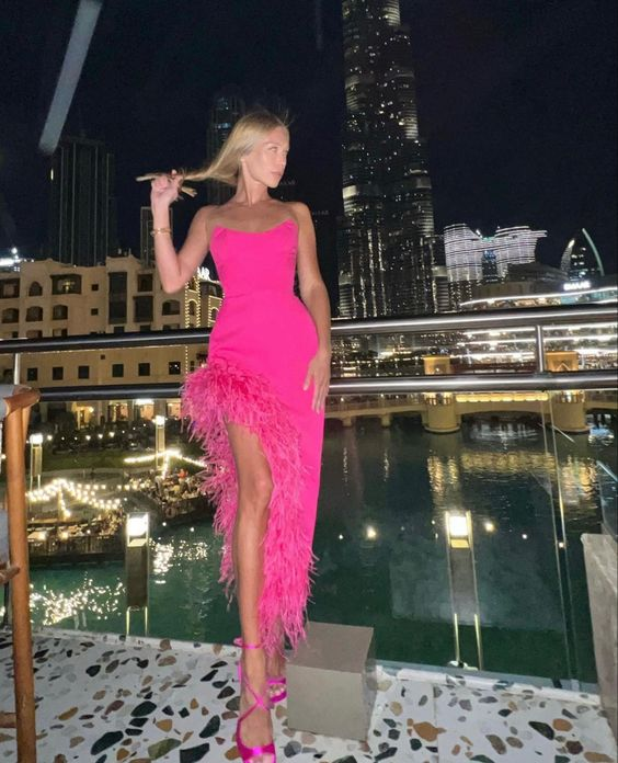 Niulatu Hot Pink Strapless Evening Dress With Feathers HZ1007