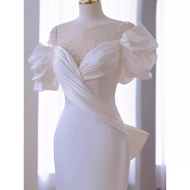 Niulatu Mermaid Scoop Neckline Satin White Long Wedding Dresses SD0076