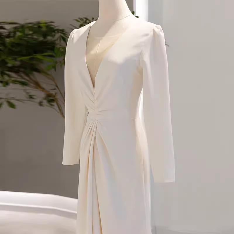 Niulatu Mermaid Long Sleeves V Neckline Satin White Long Wedding Dresses Brides Dress SD0081