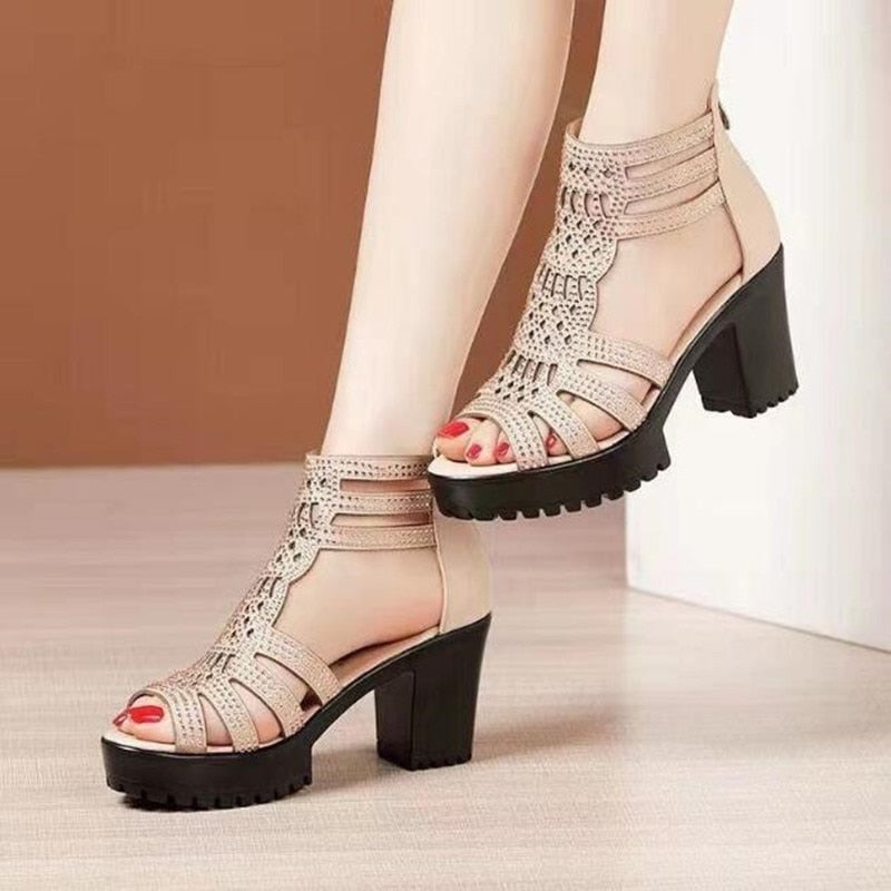 Niulatu High Heels Gladiator Sandals Woman Open Head Sexy Rivet Block Heel Platform Shoes Summer Back Zip Size 35-40 Women Sandals DJSE