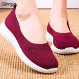 Niulatu Women Shoes 2025 Fashion Breathable Mesh Flat Shoes Flying Women Stretch Comfort Casual Shoes Women Loafers Sneaker Socks DJSE
