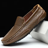 Niulatu Men Casual Shoes Luxury Brand Genuine Leather Mens Loafers Moccasins Soft Breathable Slip on Boat Shoes Plus Size DJSE