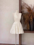 Niulatu A Line Halter V Neckline Short White Women's Holiday Dresses SD214