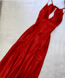 Niulatu Mermaid V Neck Appliques Satin Open Back Long Prom Dress Outfits HZ0113