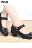 Niulatu Women's Black Working Shoes Mother Shoe Soft Sole Comfortable Mid-heel Single Shoes Non-slip Leather Shoes for Middle-aged Women DJSE
