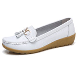 Niulatu Women Shoes Loafers Female Moccasins Shoes Summer Genuine Leather Women Flats Slip On Women Loafers Flats Tassel Plus Size DJSE