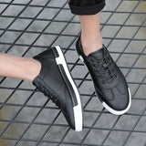 Niulatu Men Dress Shoes Handmade Style Paty Leather Wedding Shoes Men Flats Leather Oxfords Formal Shoes Leather Shoes Men DJSE