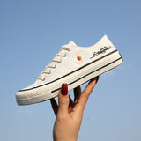 Niulatu New Korean Style Ulzzang Daisy Canvas Shoes for Women 45 White Black Yellow Green Purple Color sneakers women DJSE