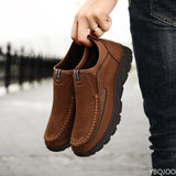 Niulatu Men Casual Shoes Loafers Sneakers 2025 New Fashion Handmade Retro Leisure Loafers Shoes Zapatos Casuales Hombres Men Shoes DJSE