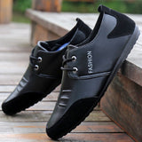 Niulatu Men Casual Flats Shoes Luxury Brand 2025 Mens Loafers Moccasins Breathable Slip on Black Driving Shoes New Fashion DJSE