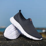 Niulatu Men Casual Shoes Breathable Outdoor Mesh Light Sneakers Male Fashion Casual Shoes 2025 New Comfortable Casual Footwear Men Shoes DJSE