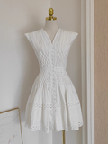 Niulatu A line V neckline White Lace Vacation Dress Short Birthday Dresses SD177
