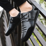 Niulatu Men Casual Flats Shoes Luxury Brand 2025 Mens Loafers Moccasins Breathable Slip on Black Driving Shoes New Fashion DJSE
