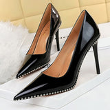 Niulatu Shoes Quality High Heels Women Pumps Rivet Metal Chain Women Heels Stiletto 2025 Luxury Banquet Shoes Pumps Female Shoes DJSE