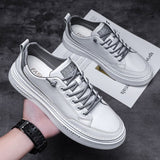 Niulatu Non Slip Tenis Casual Shoes for Men 2025 Male Breathable Lighted Street Skate Shoes Fashion Leather Sneakers Men DJSE