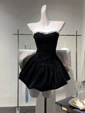 Niulatu A Line Strapless Black Velvet Cocktail Dresses Short Homecoming HZ1110
