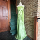 Niulatu Green Satin Chiffon Evening Dress Long Prom Dress HZ1007