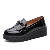 Niulatu Women Loafers Spring Autumn Black Patent Leather Slip-on Retro Fringe Tassel Sweet Casual Flats platform Shoes Lady DJSE