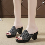 Niulatu Genuine Leather Summer Shoes Fashion Mother Outdoor Sandals Women Big Size 40-42 Cool Slippers DJSE