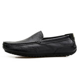 Niulatu Men Casual Shoes Luxury Brand Genuine Leather Mens Loafers Moccasins Soft Breathable Slip on Boat Shoes Plus Size DJSE