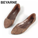 Niulatu and American style Snake Texture Plus size Pointed toe Women Single Casual Flats Dancing KvollshoesE520 DJSE