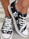 Niulatu Women Shoes for Women 2025 Retro Floral Print Canva Shoes Female Fashion Student Spring Flat Lace-up Sneakers Casual Shoes Women DJSE