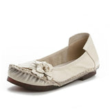Niulatu Summer Shoes Woman Casual Breathable Flats Ladies Ethnic Style Floral Shoes Plus Size 42 Mom Shallow Loafers DJSE