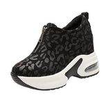 Niulatu Quality Fashion Women Slip On Studded Rivets Increasing Height Female Walking Mujer Zapatos Plimsolls Casual Flat Shoes DJSE