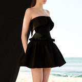 Niulatu A Line Strapless Black Satin Cocktail Dresses Short Homecoming Dress HZ1110