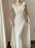 Niulatu A Line Chiffon Lace White Wedding Dresses HZ1110