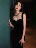 Niulatu Sheath Straps Sleeveless Black Velvet Silver Beads Long Prom Dresses HZ1110