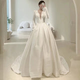 Niulatu A line V Neckline Long Sleeves Satin White Wedding Dresses HZ1110