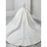 Niulatu Ball Gown Sweetheart Sleeveless White Lace Wedding Dresses With Beads HZ1110