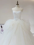 Niulatu Ball Gown Strapless Sleeveless White Tulle Wedding Dresses With Ruffles HZ1110