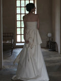 Niulatu A Line Strapless Sleeveless White Satin Slit Wedding Dresses HZ1110