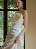 Niulatu A Line Strapless Sleeveless White Satin Wedding Dresses With Bow HZ1110