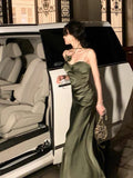 Niulatu Sheath Spaghetti Straps Sleeveless Green Silk Satin Long Prom Dresses HZ1110