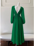 Niulatu A line V Neckline Long Sleeves Green Chiffon Slit Prom Dress Formal Dresses With Buttons HZ1110
