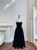 Niulatu A line Spaghetti Straps Black Velvet Pearls Prom Dress Formal Dresses HZ1110